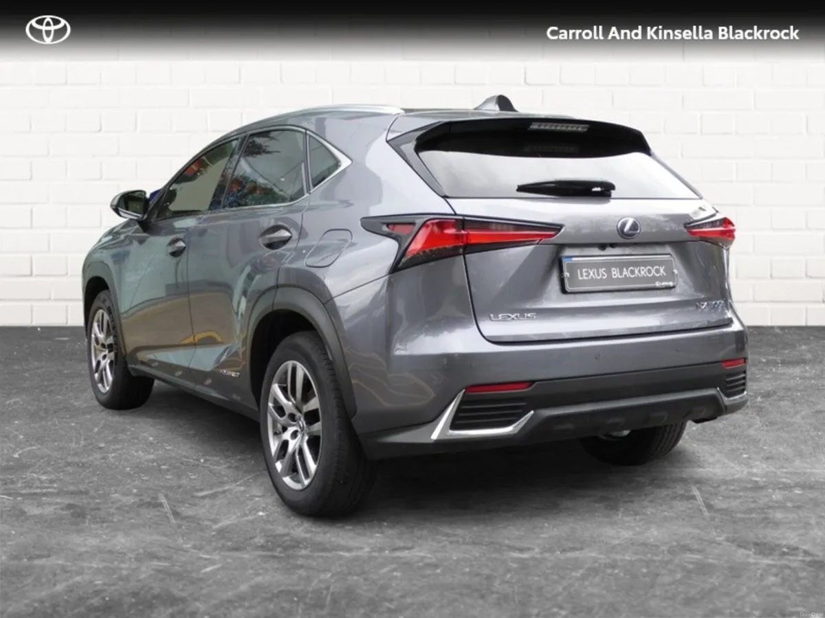 Lexus NX Hybrid Executive AWD - Image 4