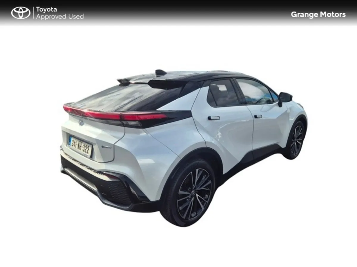 Toyota C-HR 1.8 HYBRID SOL 5DR - Image 3