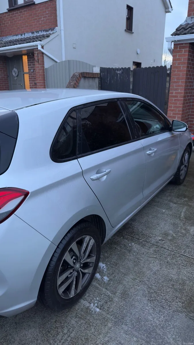 hyundai i30 12.500 € - Image 4
