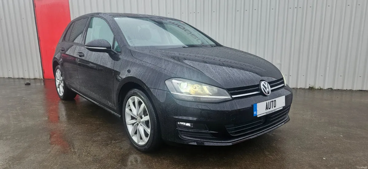 Volkswagen Golf auto 1.2 tsi dsg low kms - Image 2