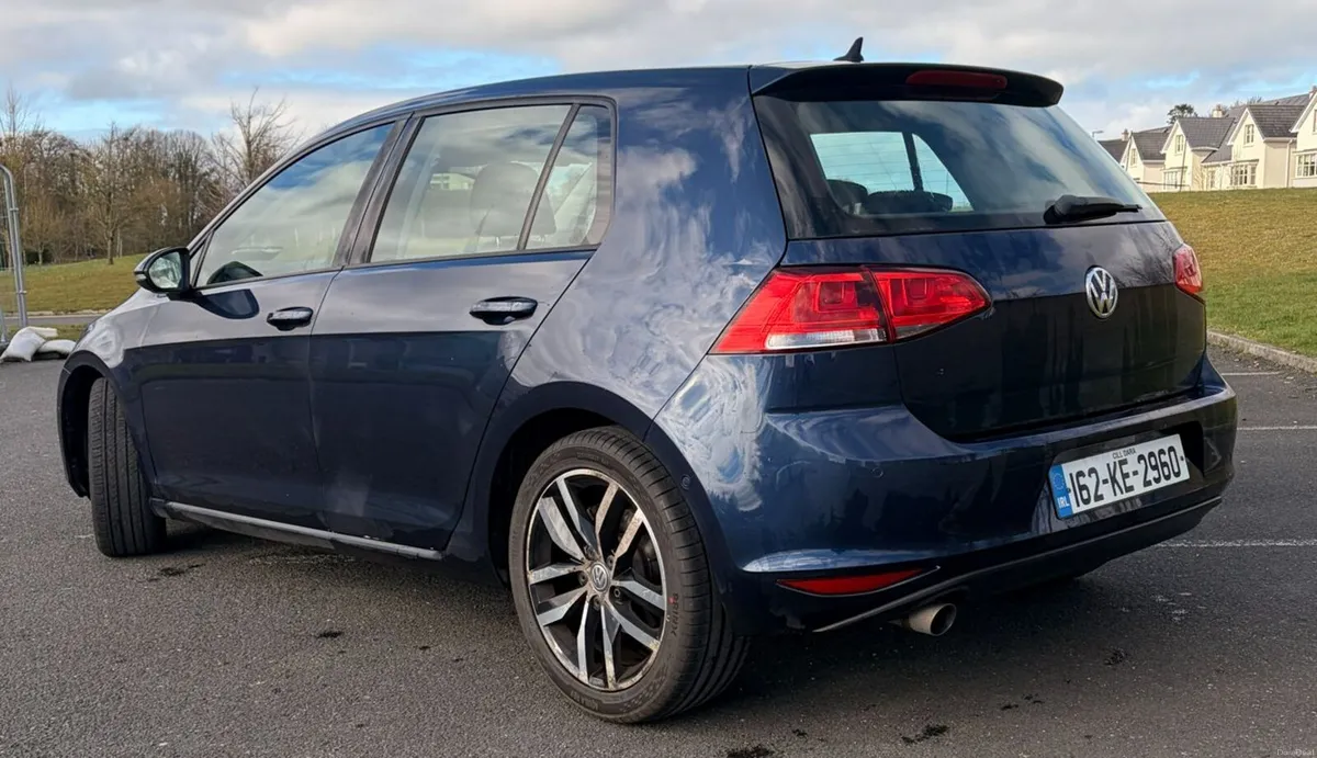 Volkswagen Golf 2016 - Image 2