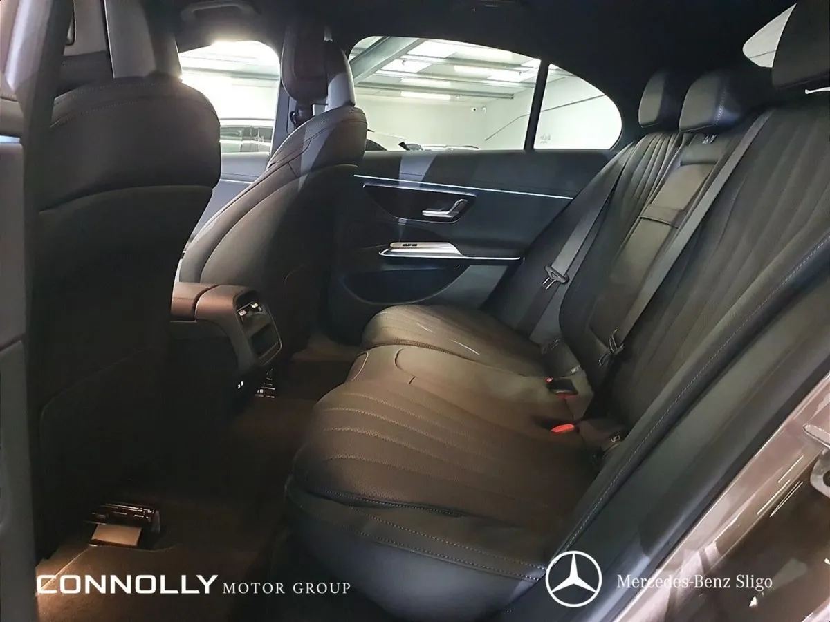 Mercedes-Benz E-Class E 300 de AMG Line Plus - Image 6