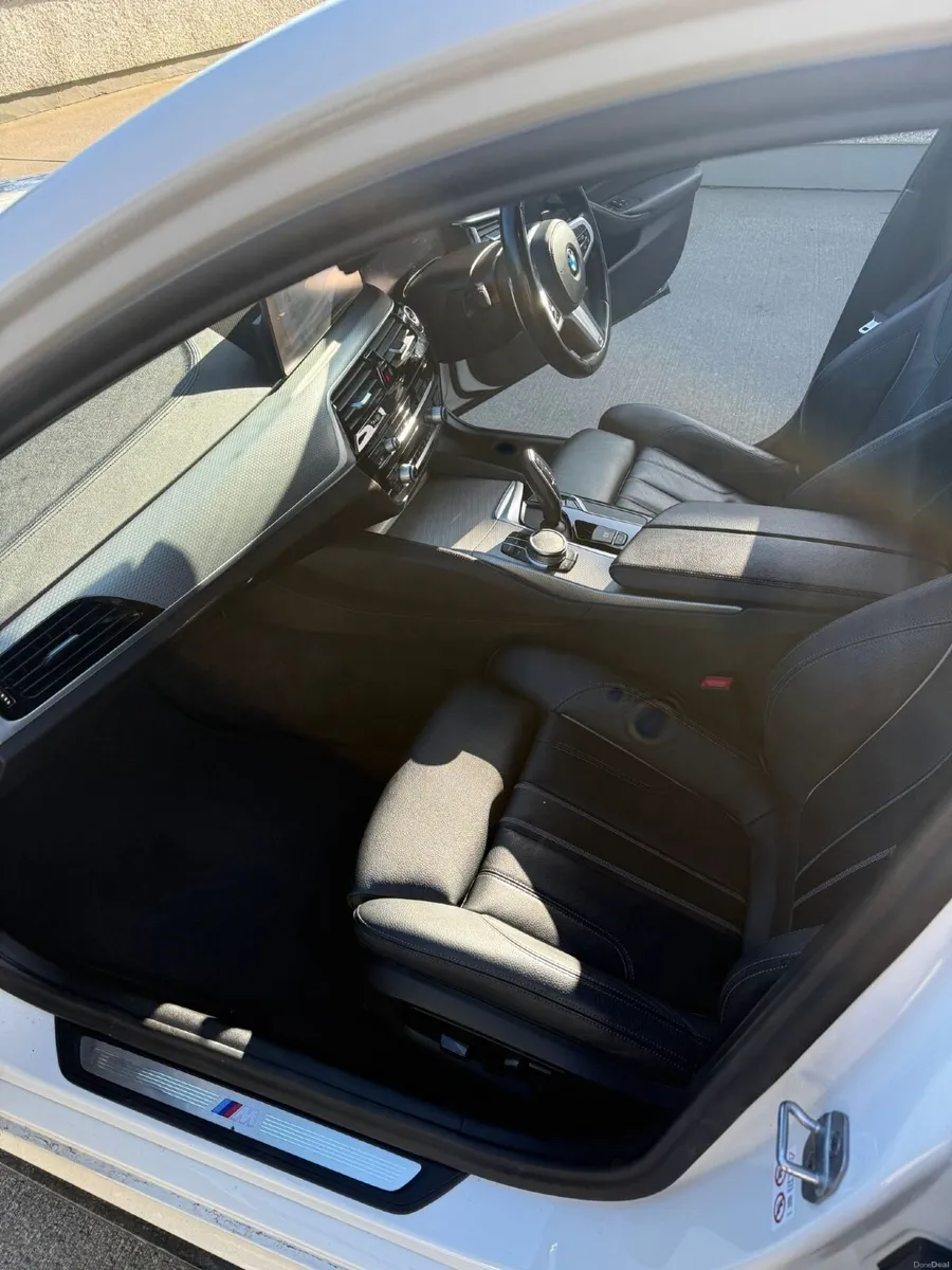 BMW 5-Series 2020 - Image 4