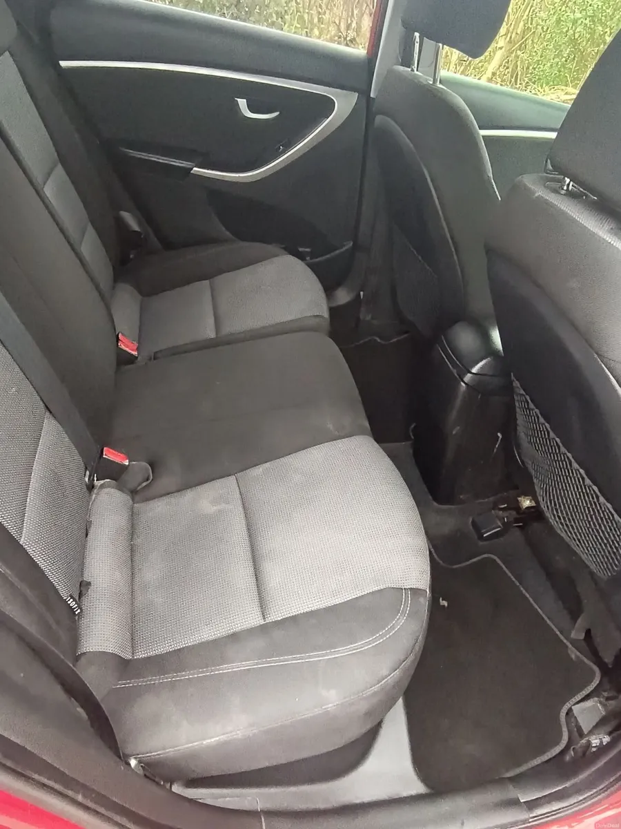 Hyundai i30 2013 - Image 2