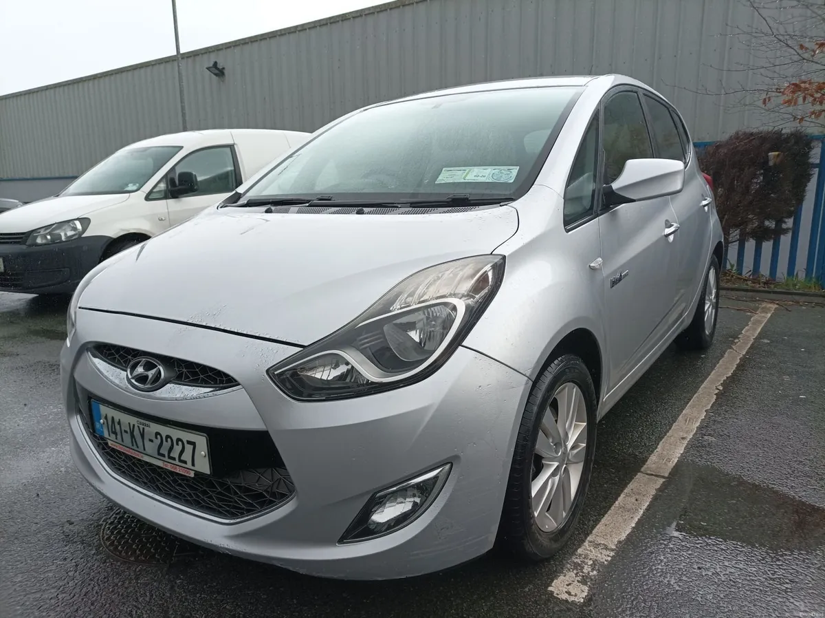 141 Hyundai iX20 NCT 01/27 - Image 2