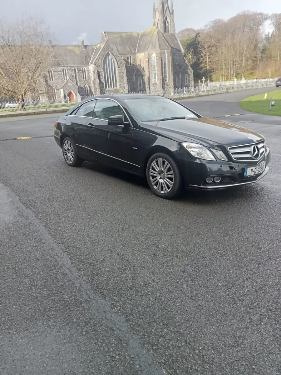 Mercedes E220 coupe sport - Image 3