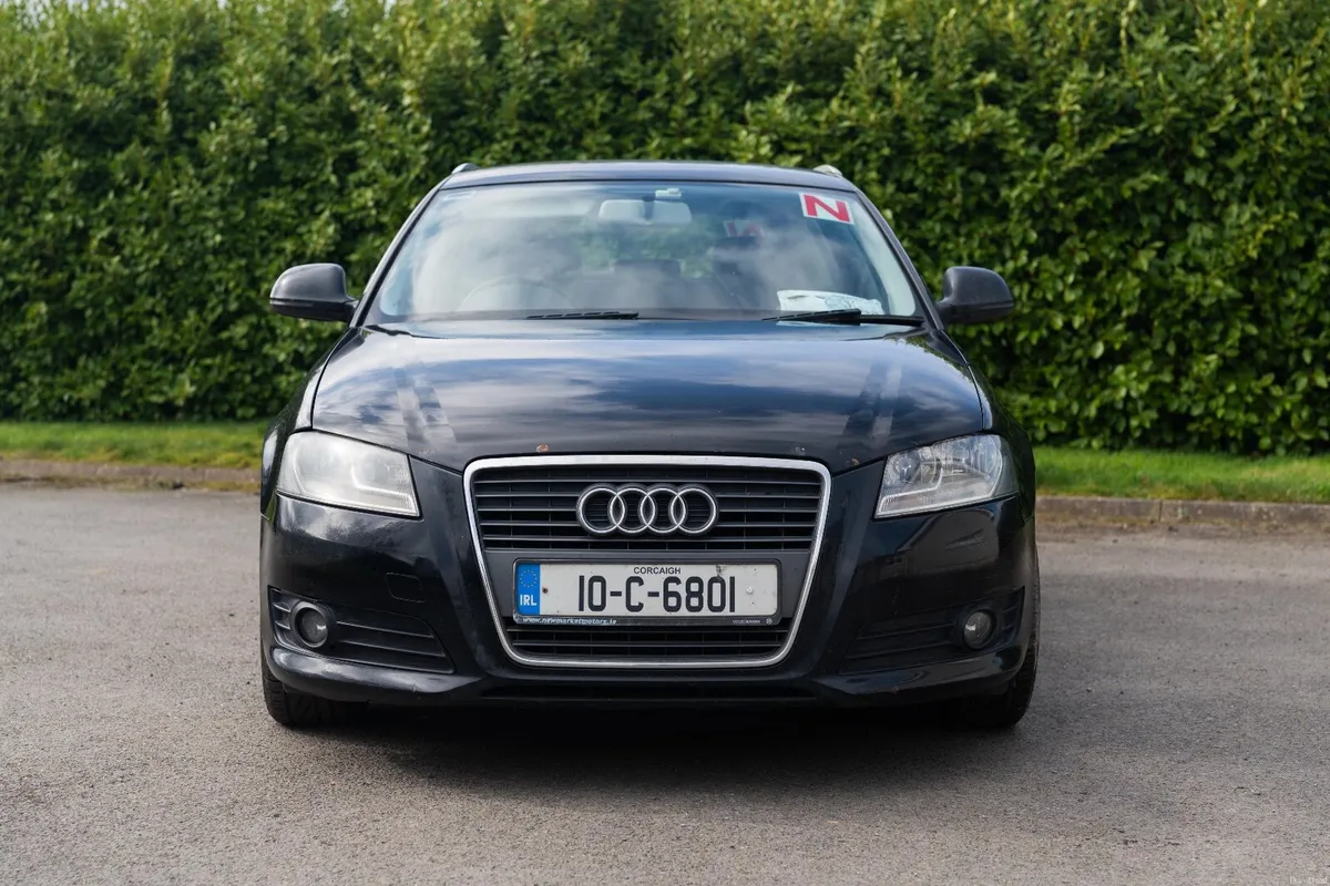Audi A3 2010 - Image 2