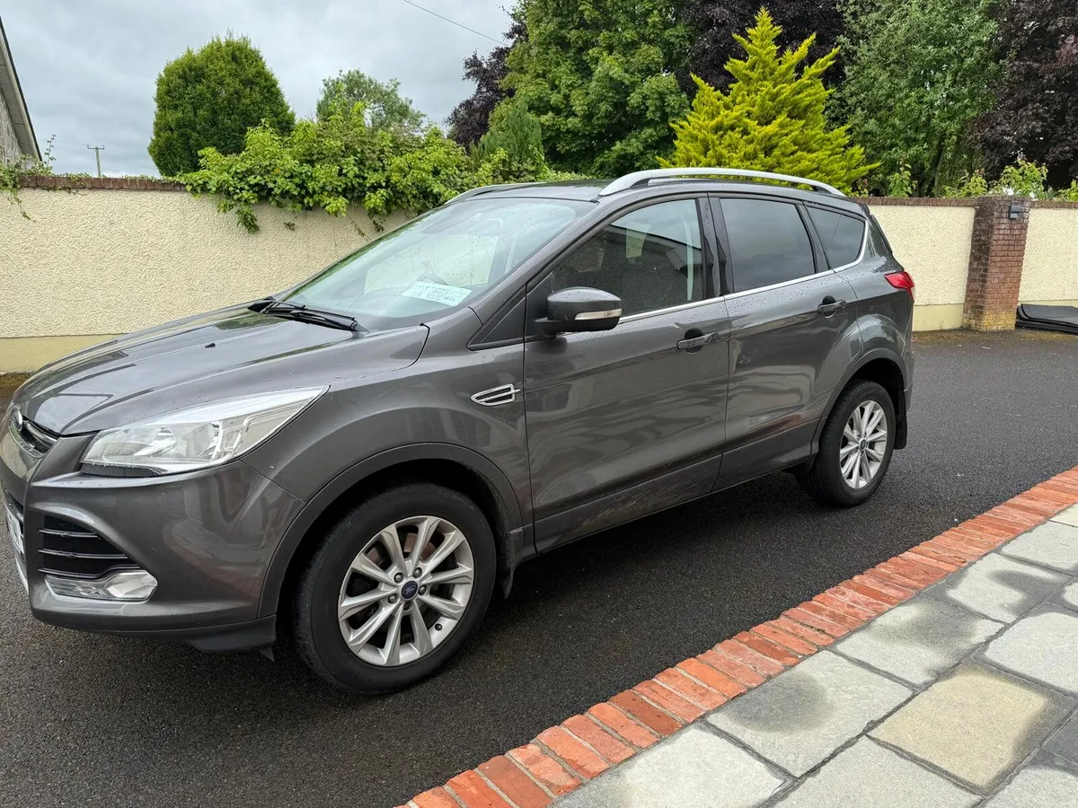 Ford Kuga - Image 3