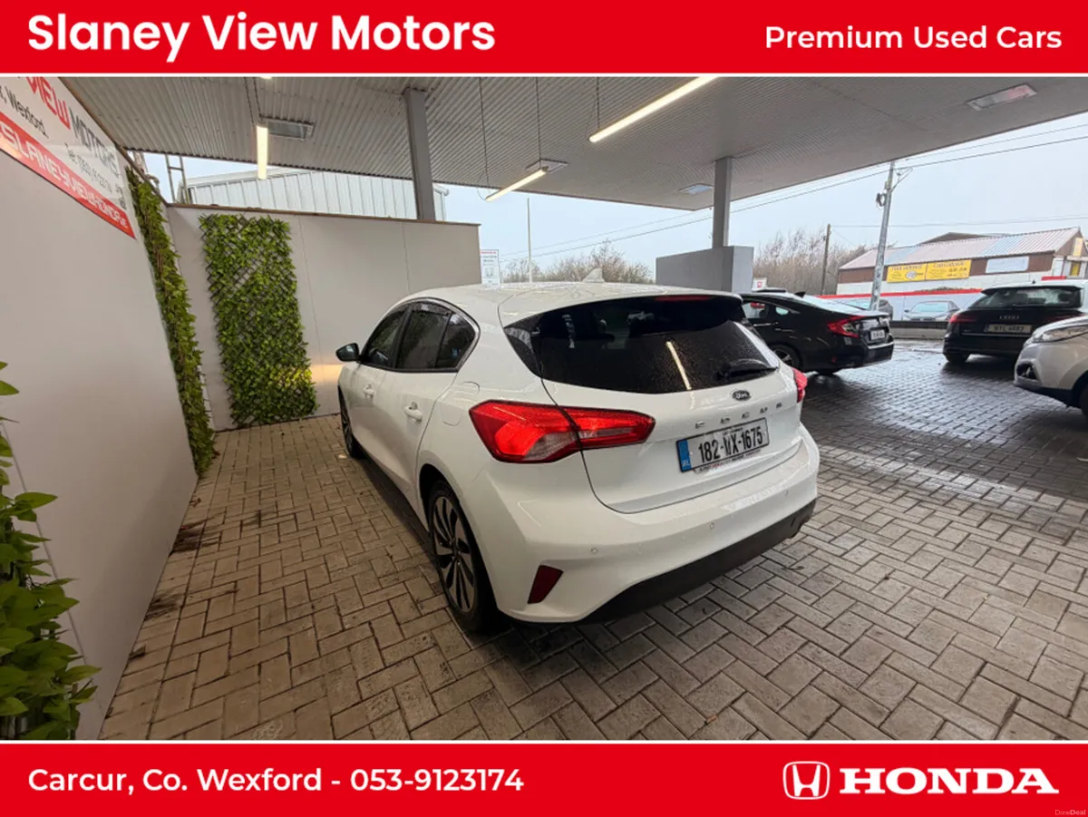 Ford Focus 1.5 TDCI ZETEC 120PS 5DR - Image 2