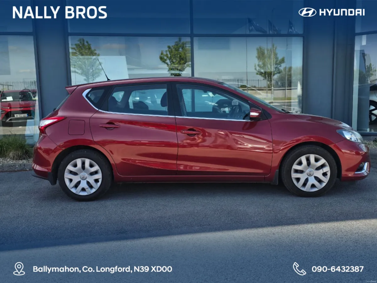 Nissan Pulsar 1.5 XE 4DR - Image 2