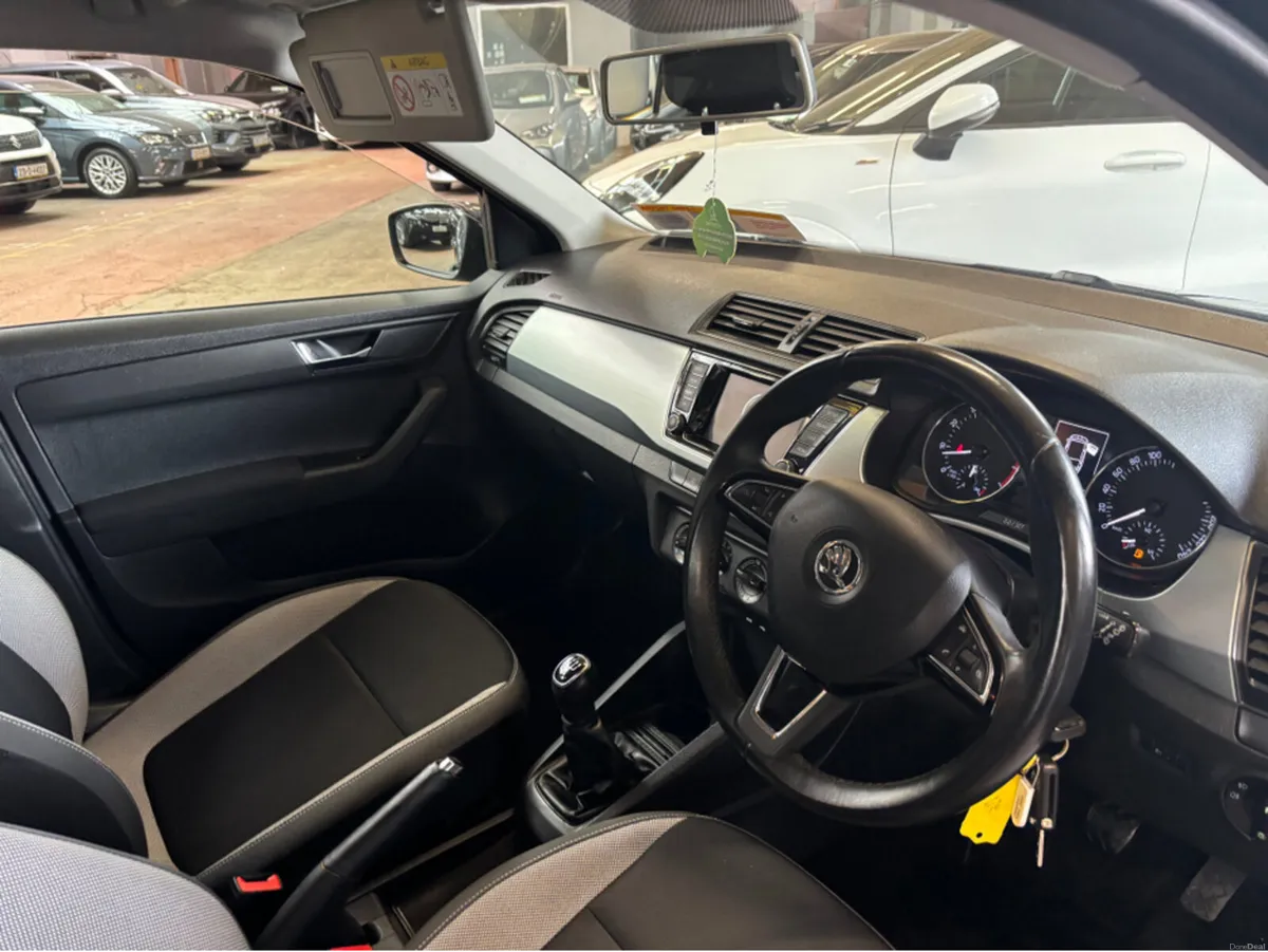 Skoda Fabia C AMBITION 1.2 TSI 90HP 4 4DR - Image 4