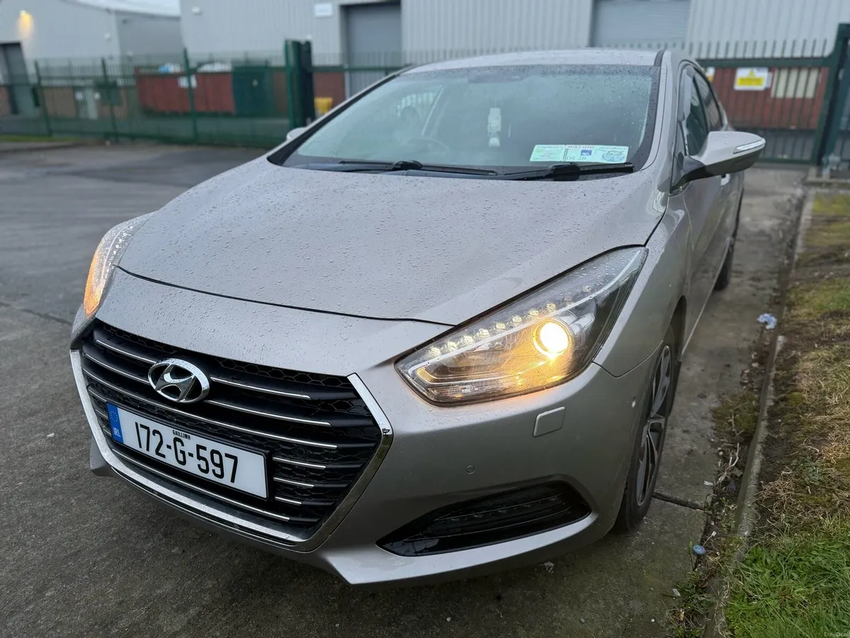 2017 Hyundai i40 New NCT 07/27 - Image 2