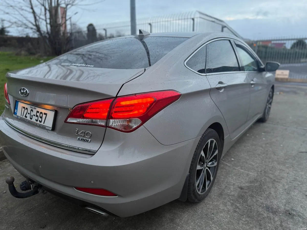 2017 Hyundai i40 New NCT 07/27 - Image 4