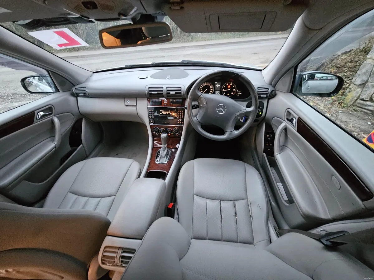 Mercedes-Benz C-Class 2007 automatic €990 - Image 4