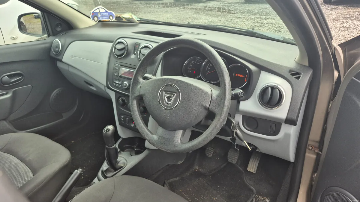 2013 Dacia Sandero  1.1 - Image 3