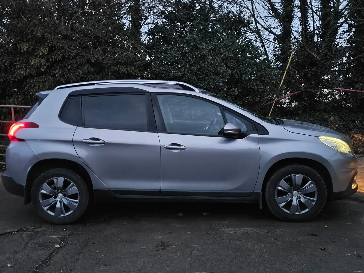 Peugeot 2008 2017 diesel nct&tax €6900 - Image 4