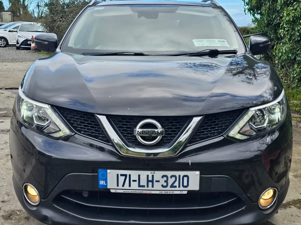 Nissan Qashqai 2017 1.2 petrol €6990 - Image 3
