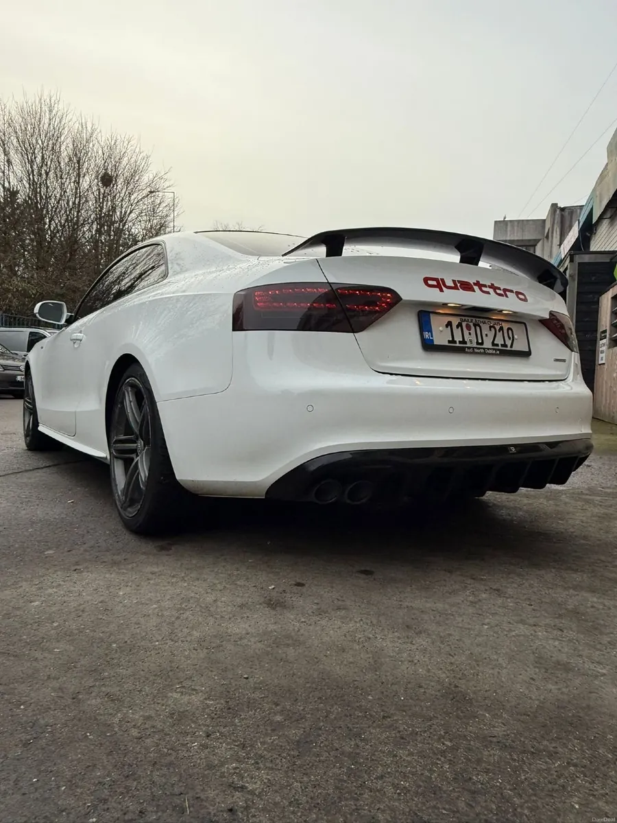 Audi A5 2011 S-line QUATTRO - Image 4