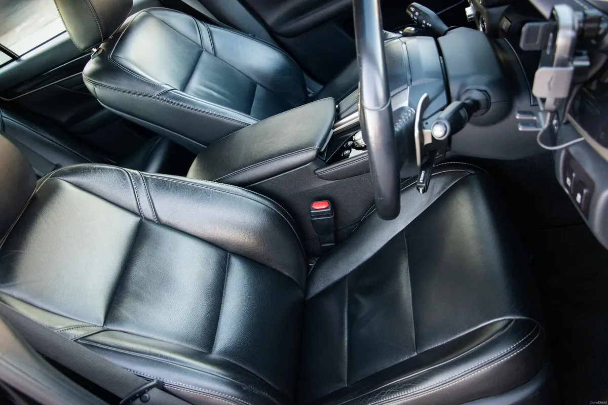 Lexus GS 300h 2016 - Image 3