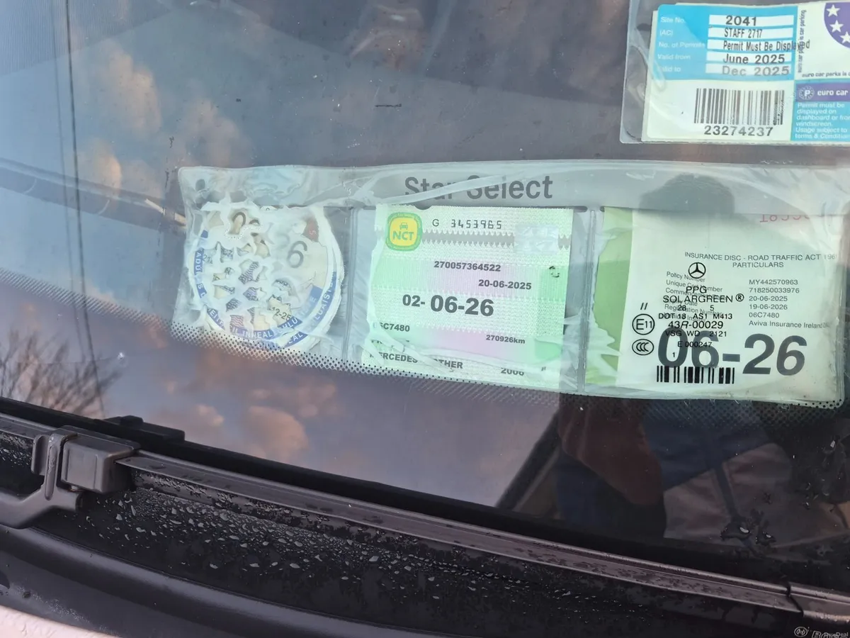 Mercedes-Benz E-Class 2006 - Image 1