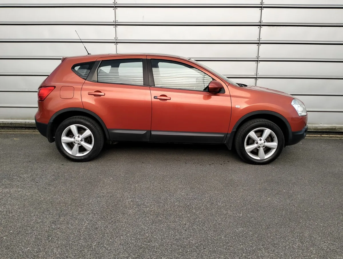 Nissan Qashqai LONG NCT 04/27 Pan Roof - Image 2