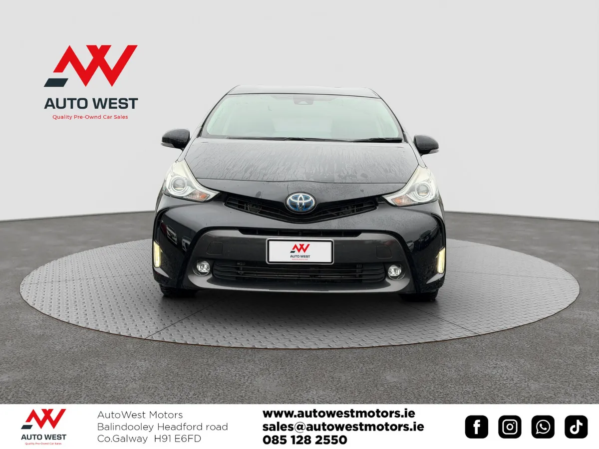 2018 Toyota Prius Self Charging Hybrid 7 SEATER - Image 2