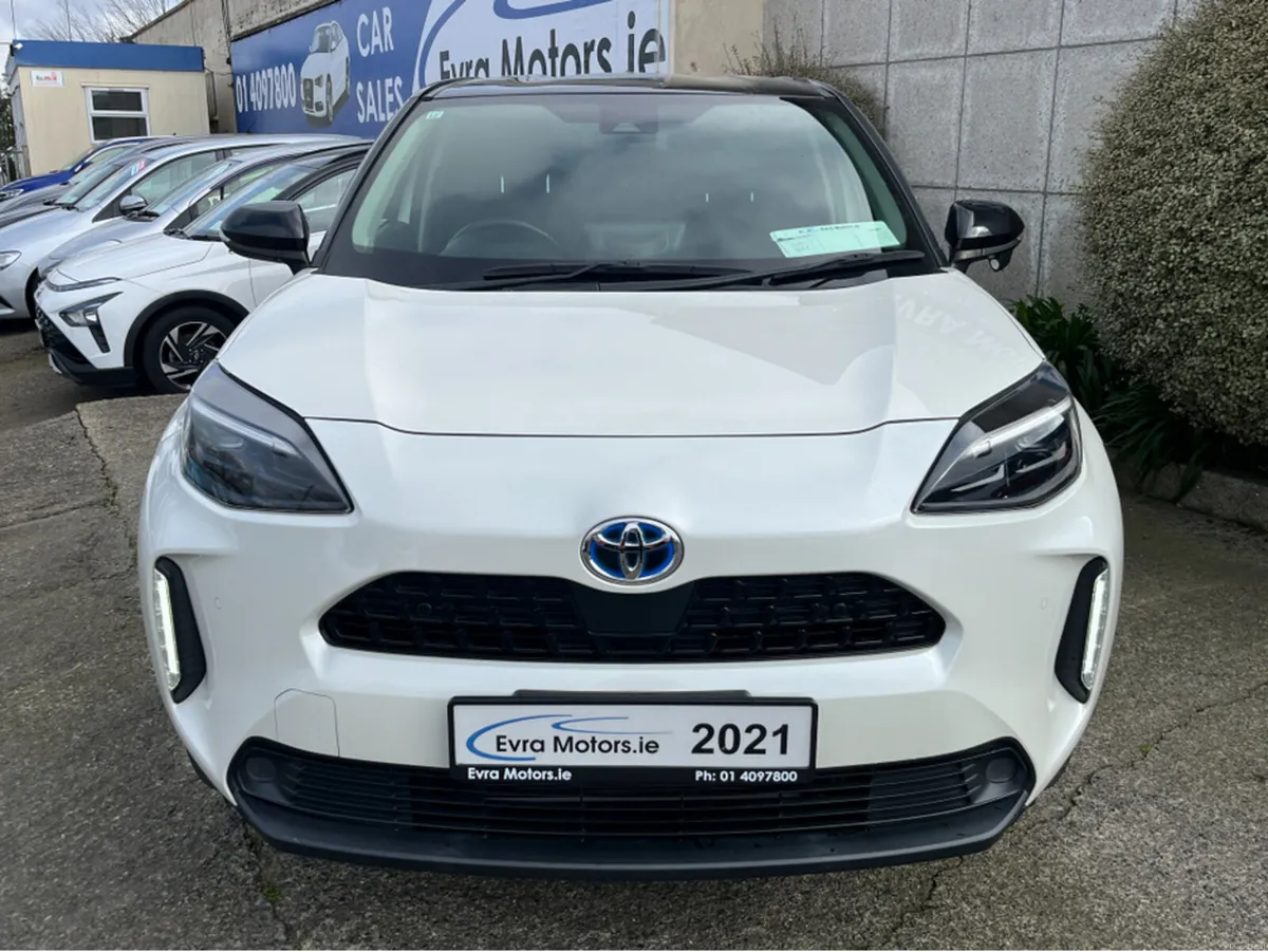 Toyota Yaris Cross Z AUTOMATIC HYBRID 1.5 PETROL / - Image 2