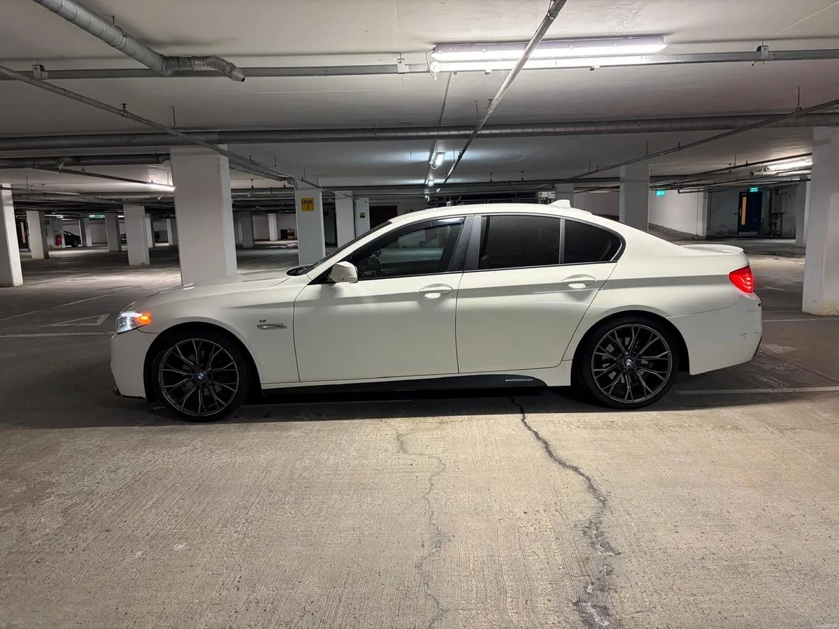 2011 BMW 520D MSPORT AUTOMATIC NCT 02/27 - Image 1