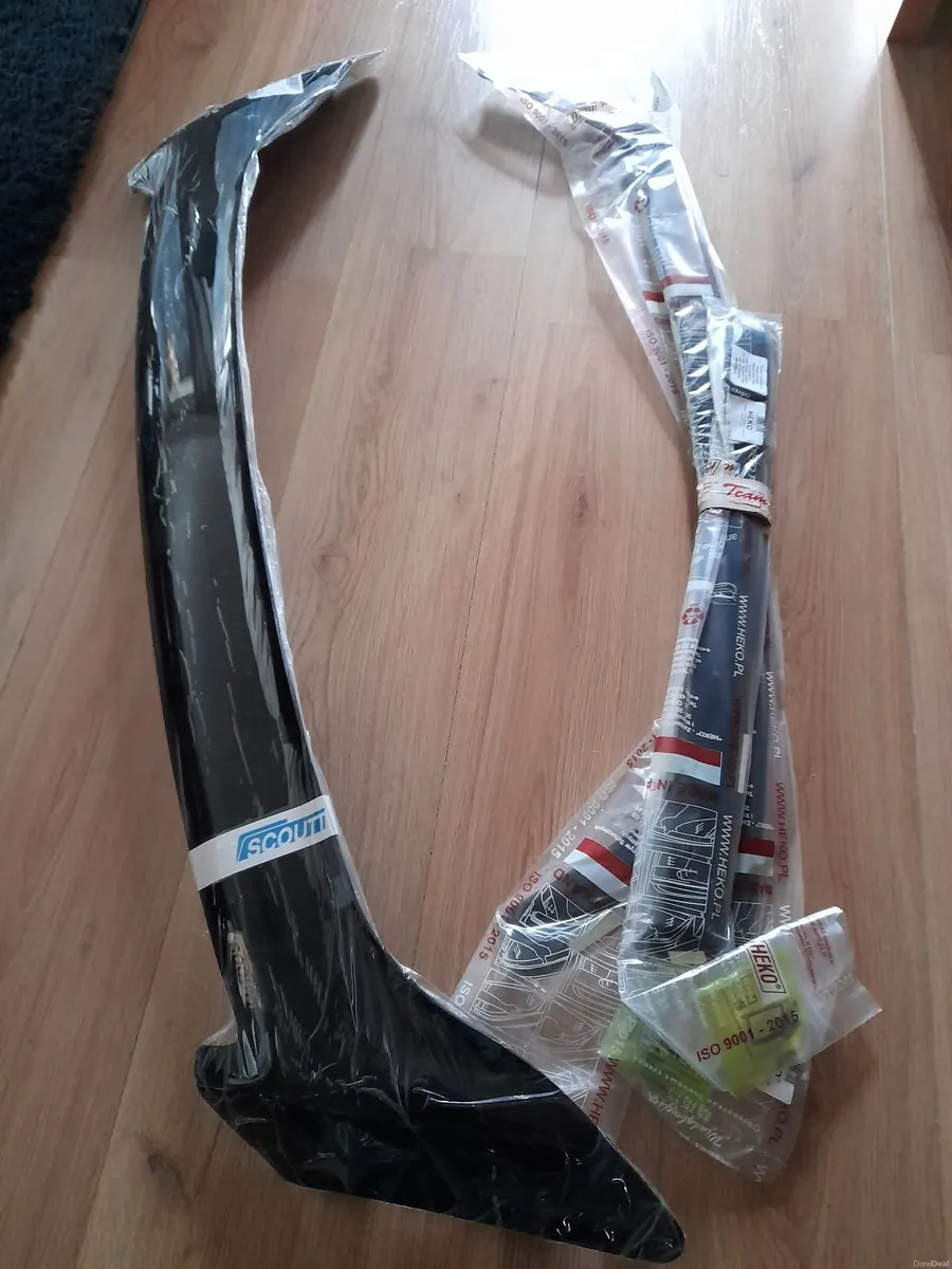 Ford Kuga 2010 - Image 2