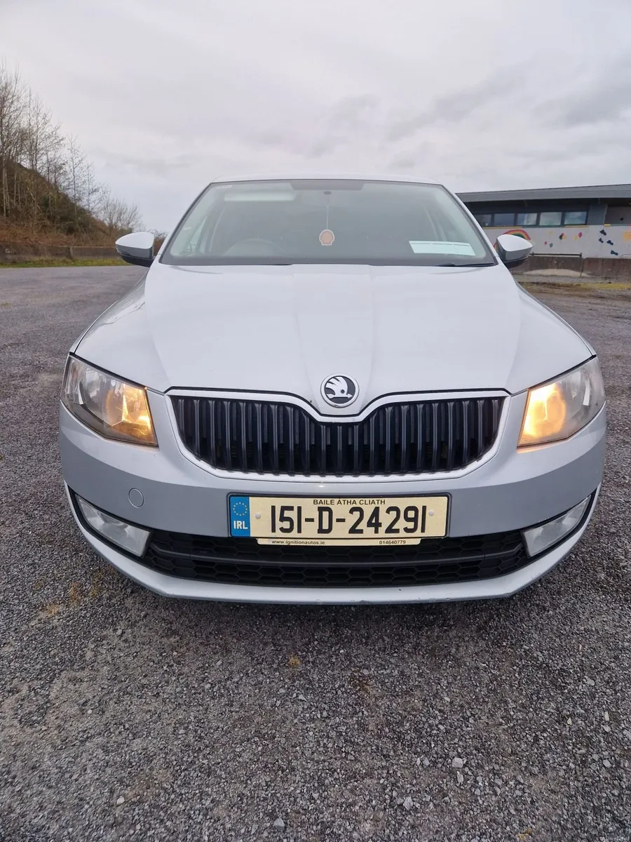 Skoda Octavia 2015 - Image 2