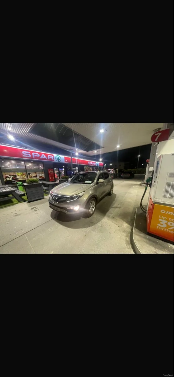 2012 Kia sportage - Image 1