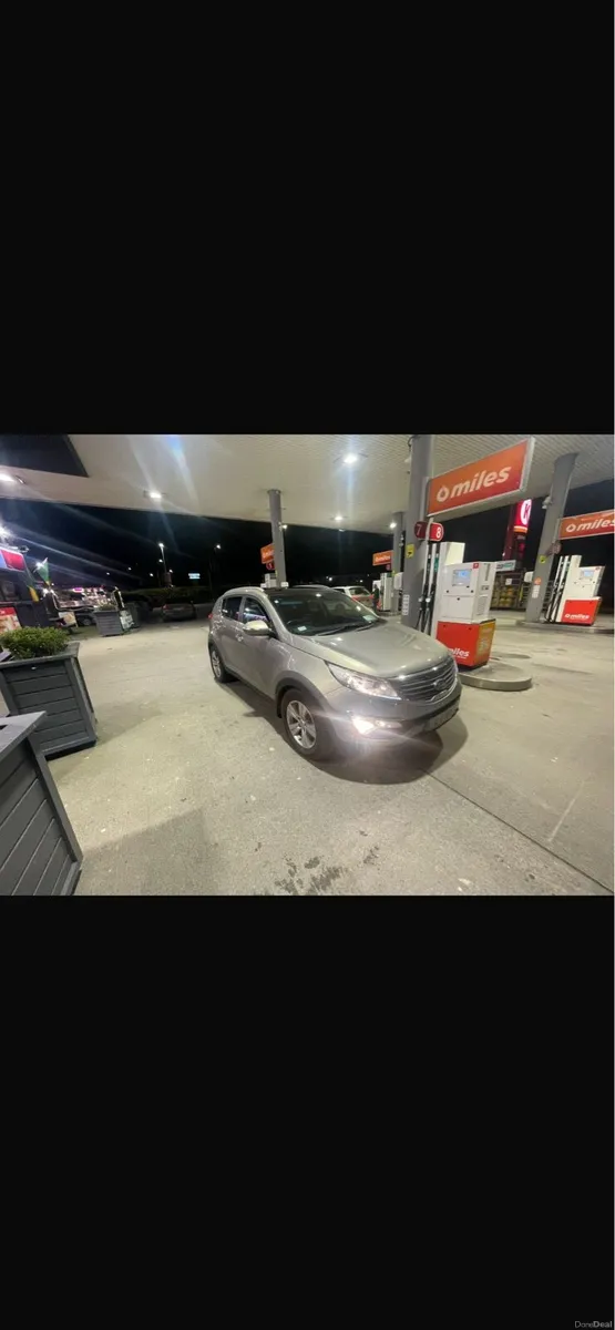2012 Kia sportage - Image 3