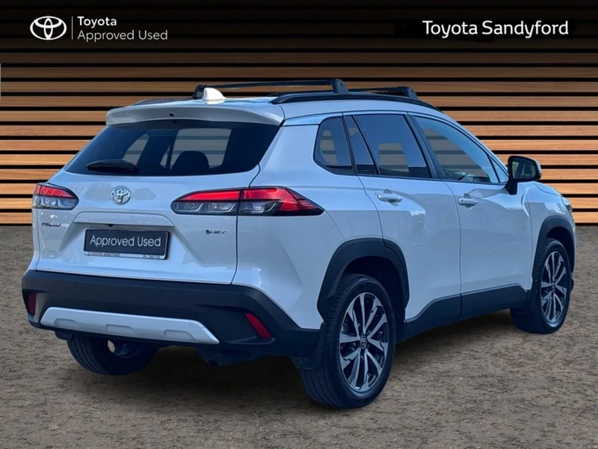 Toyota Corolla Cross 1.8 HYBRID SPORT // REAR CAME - Image 2