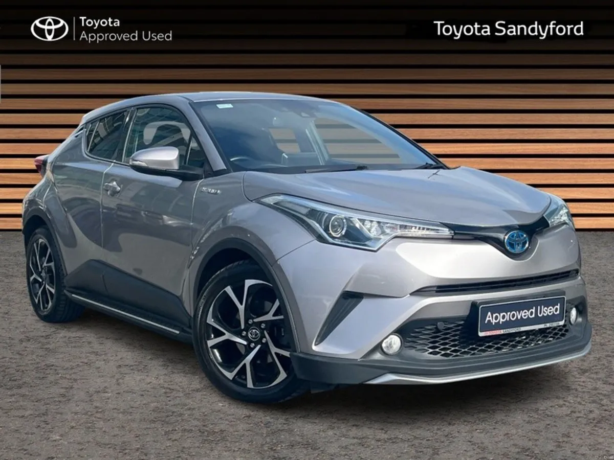Toyota C-HR HYBRID SPORT // REAR CAMERA // BLUETOO - Image 1