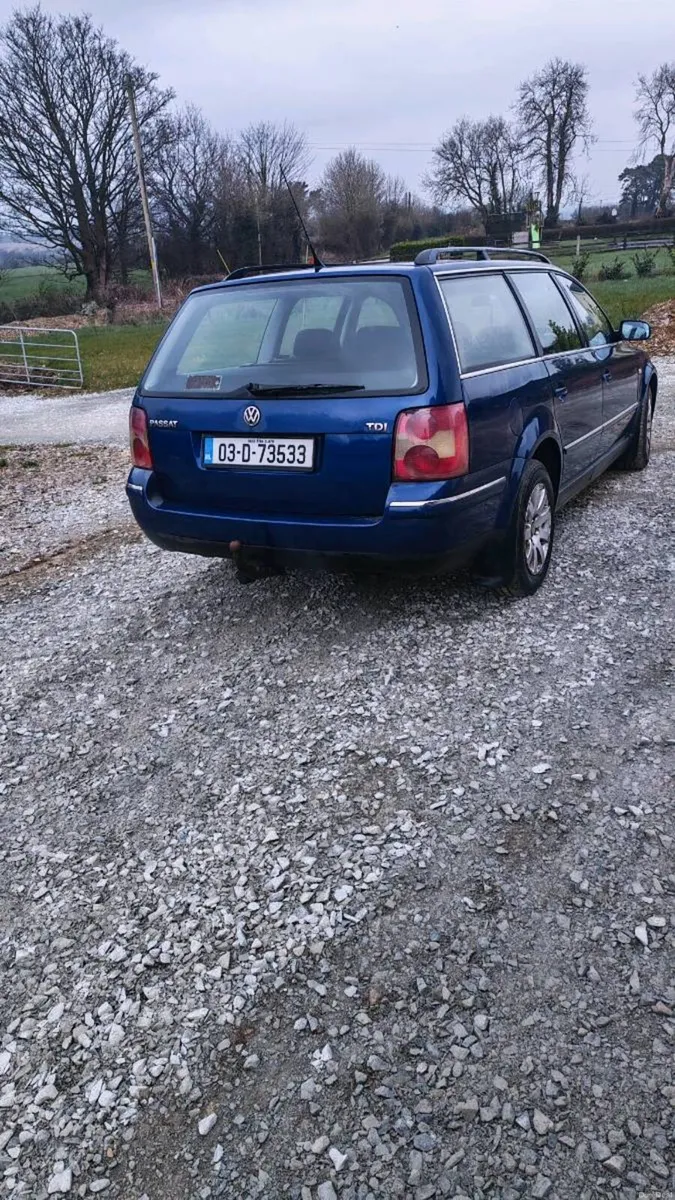 Volkswagen Passat estate 2003 - Image 2