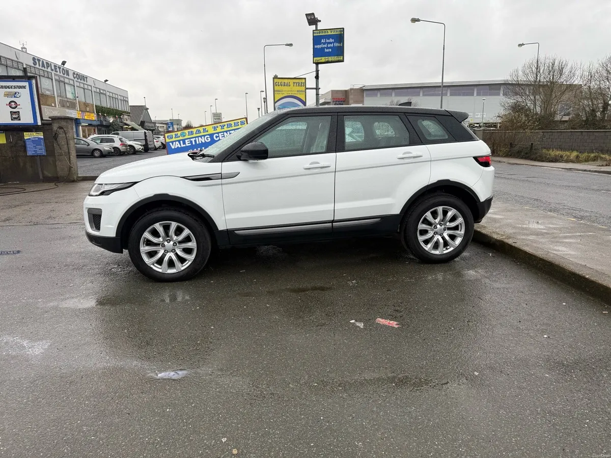 Land Rover Range Rover Evoque 2017 - Image 3