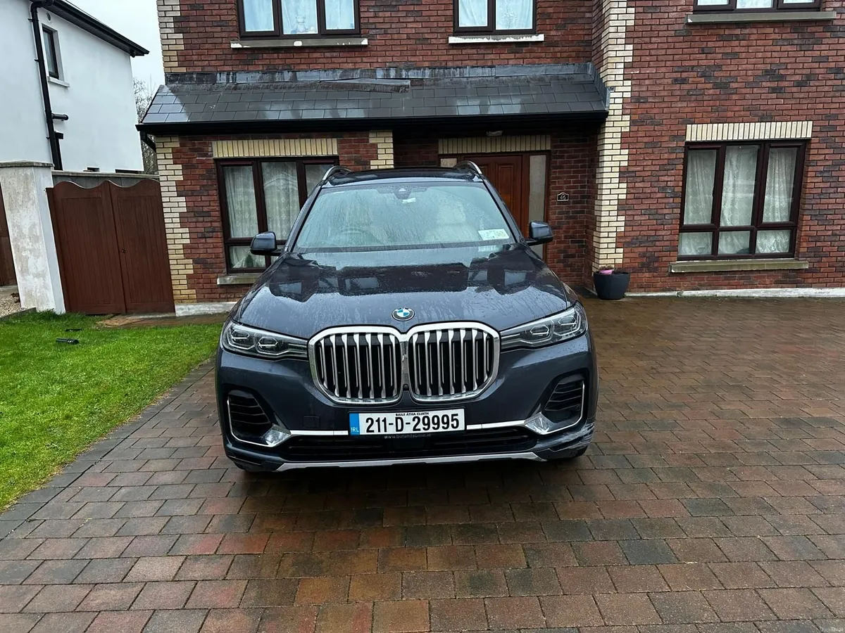 BMW X7 2021 - Image 1