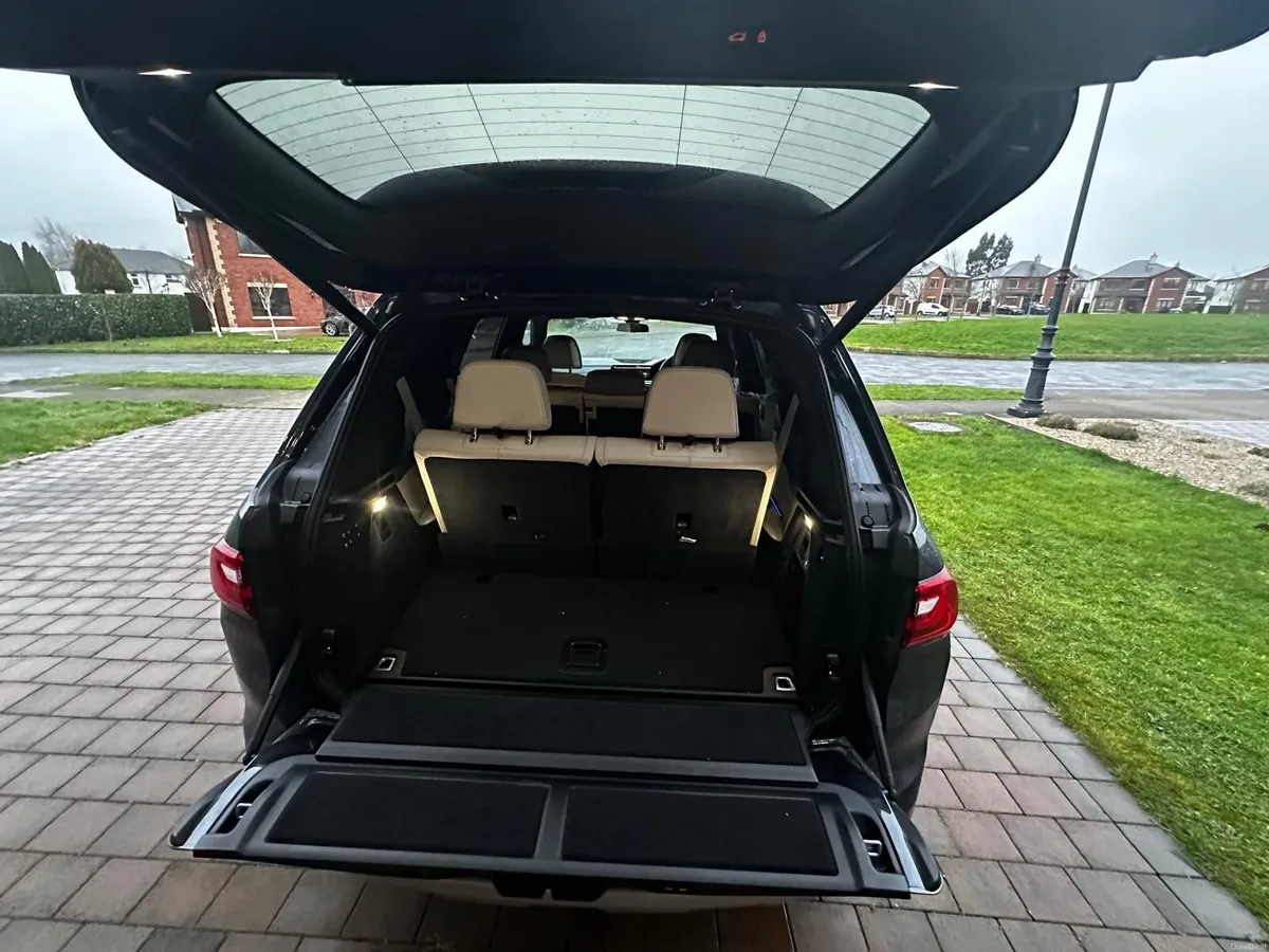 BMW X7 2021 - Image 4