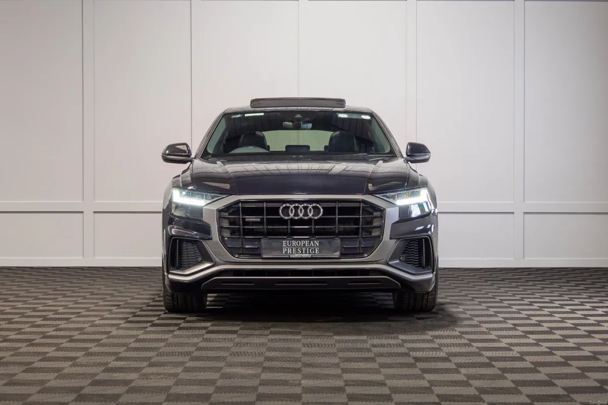 192 Audi Q8 S-Line 5 Seat N1 Crewcab - Image 2