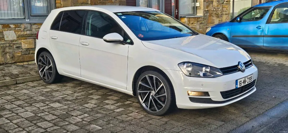 2016 Volkswagen Golf - Image 4