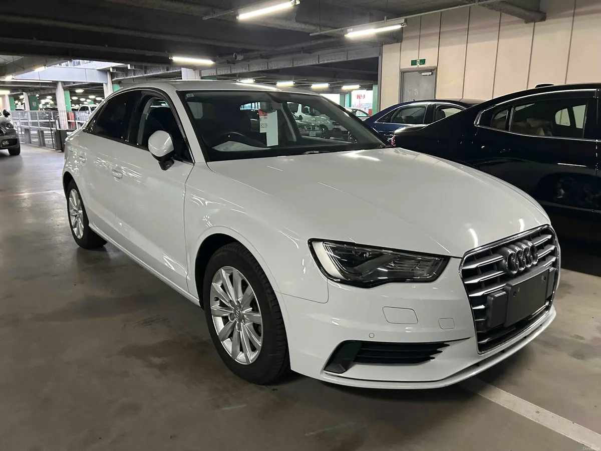 AUDI A3 SALOON 1.4 TFSI AUTO 2015 - Image 2