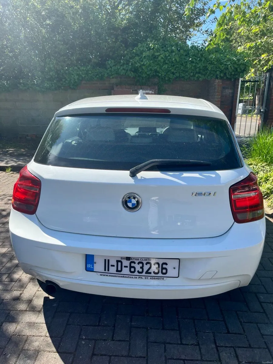 BMW 1-Series 2011 - Image 3