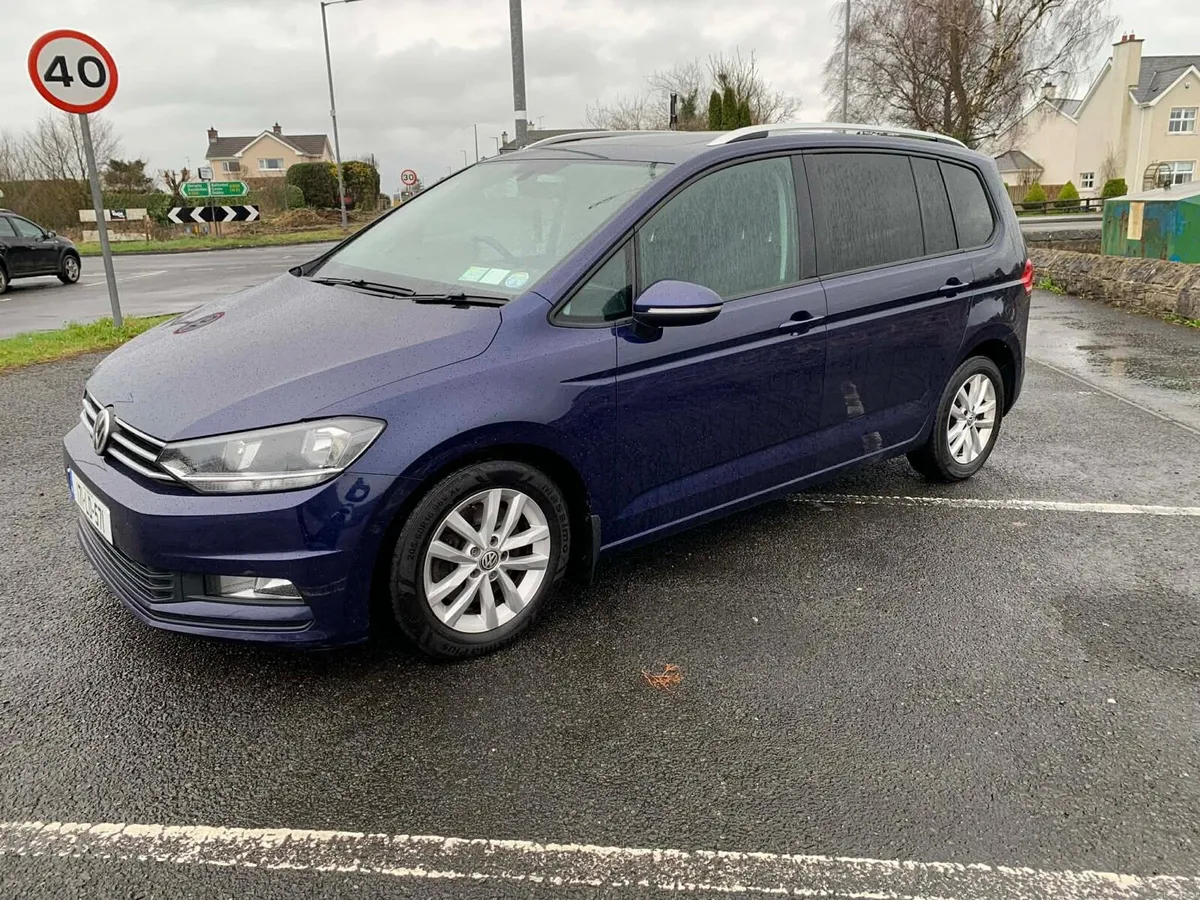 Vw touran 1.6 diesel 7 seater - Image 3