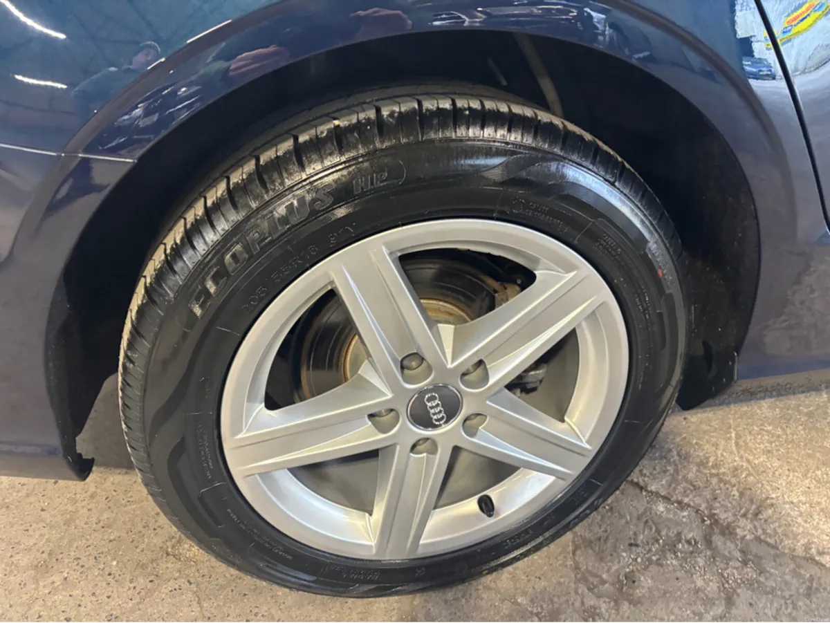 Audi A3 1.4 TSI Saloon automatic only 9000 kms - Image 3