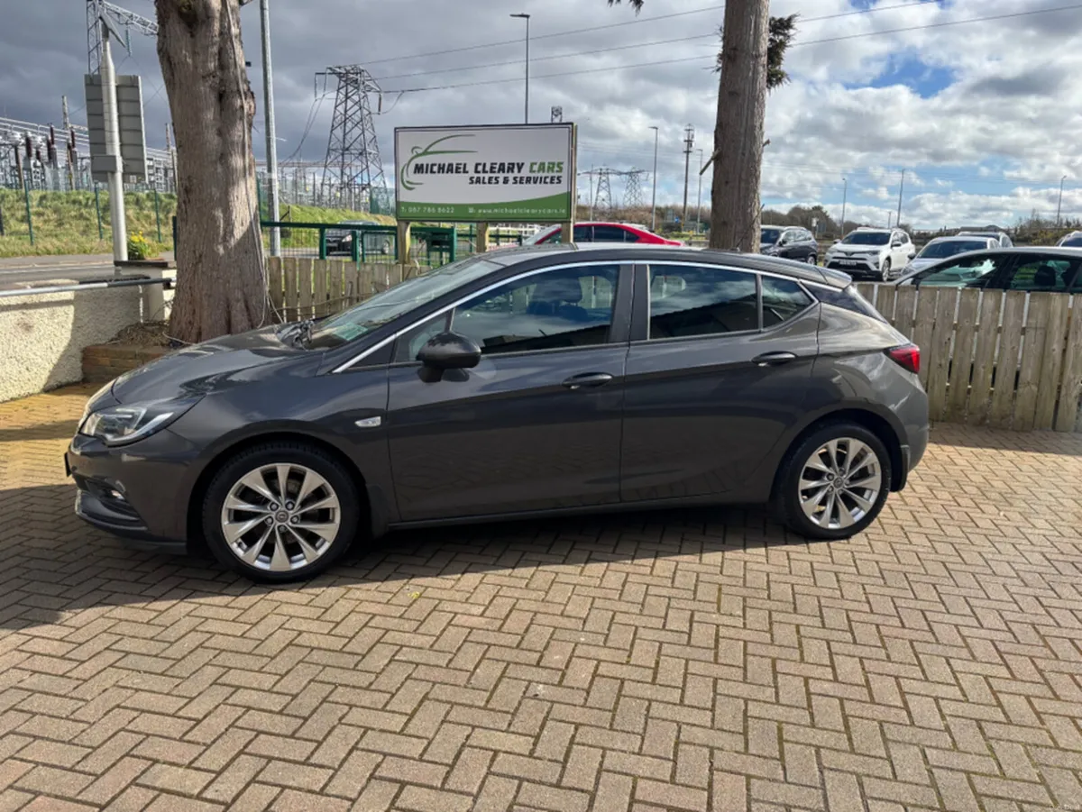 Vauxhall Astra SC 1.6 CDTI 110PS 5DR - Image 2