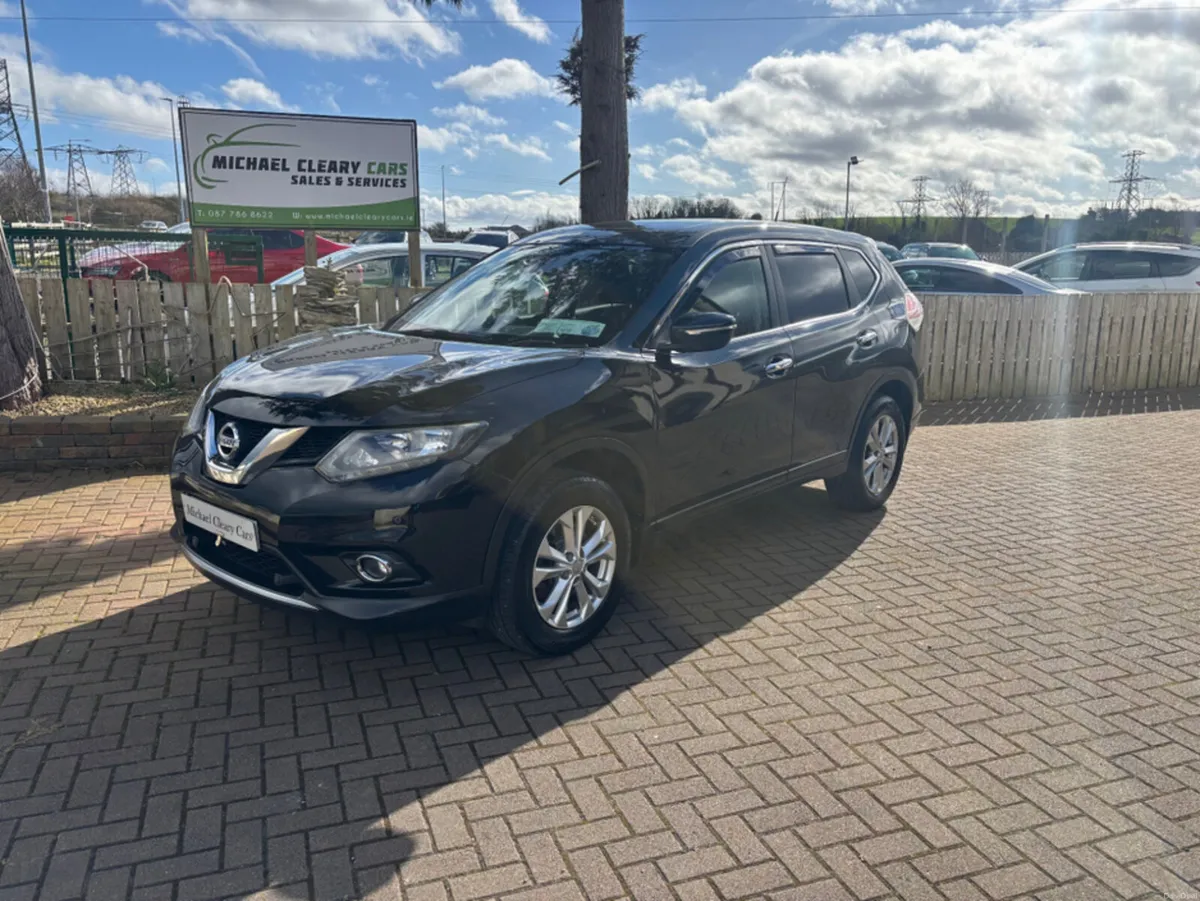 Nissan X-Trail 1.6 DSL SV 7 SEAT E6 4 4DR - Image 1