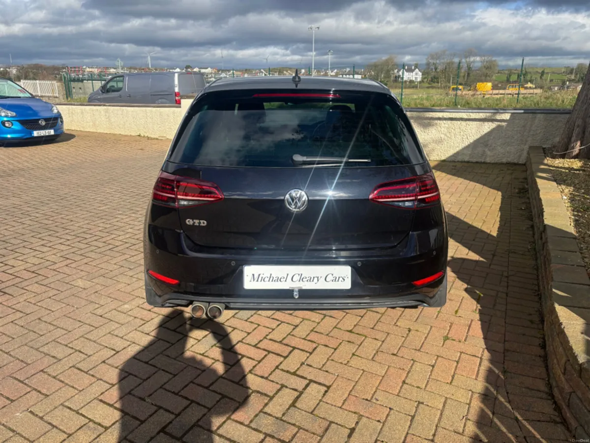 Volkswagen Golf 2.0 TDI GTD 184PS 5DR - Image 4