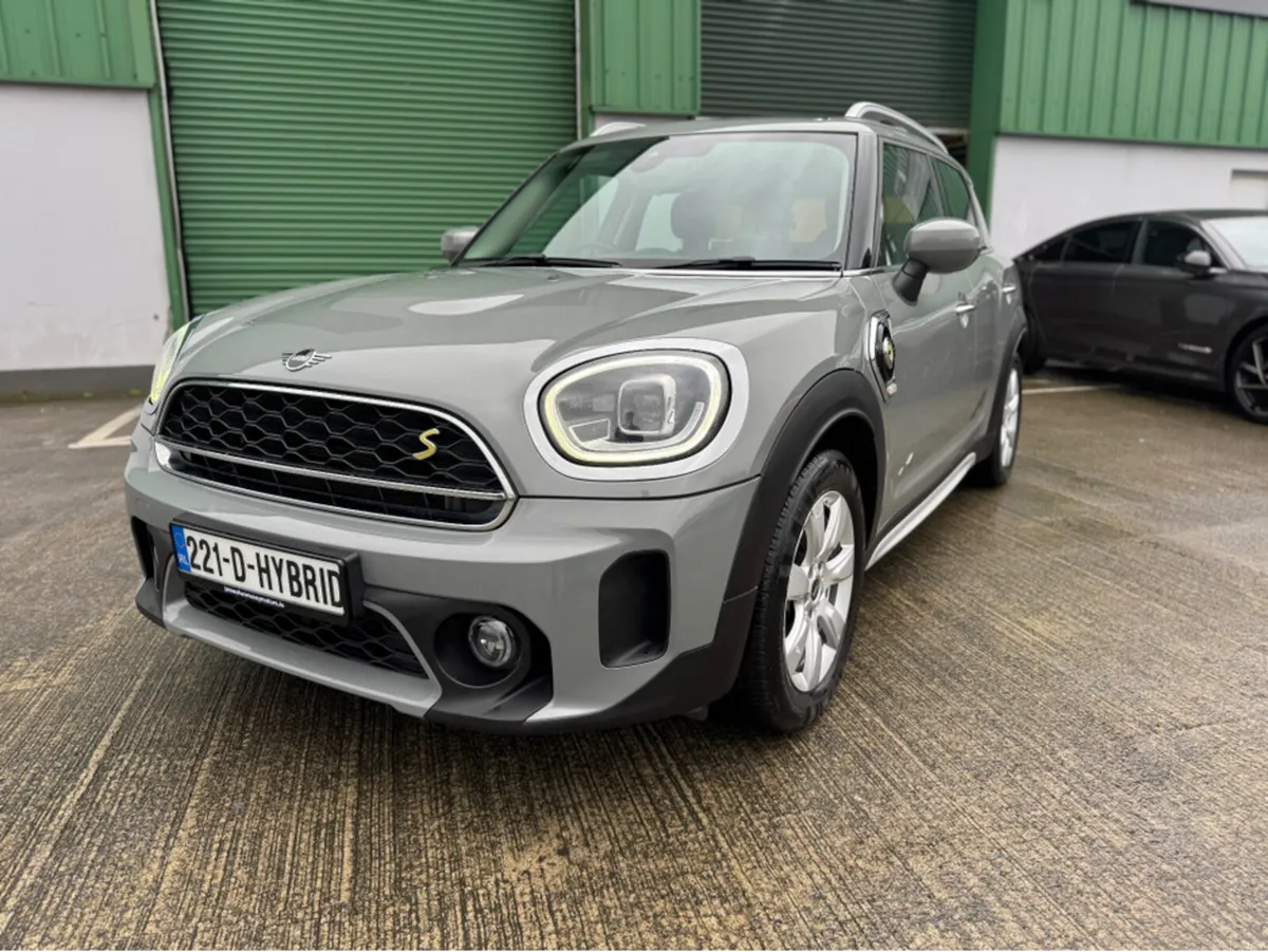 Mini Countryman C-MAN E ALL4 AUTO - Image 2