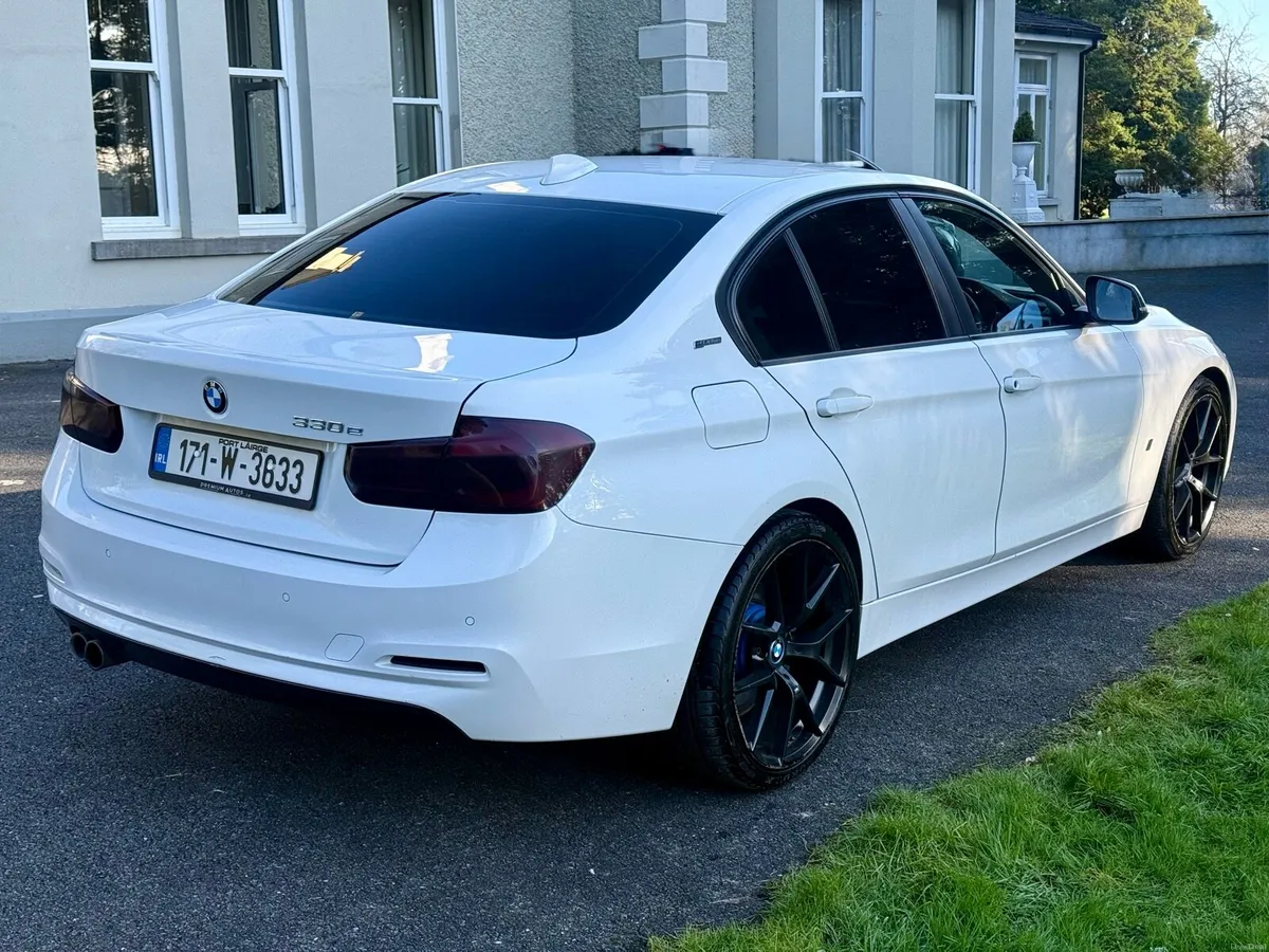 171 BMW 330E 195k kms NEW NCT 01/28 - Image 4