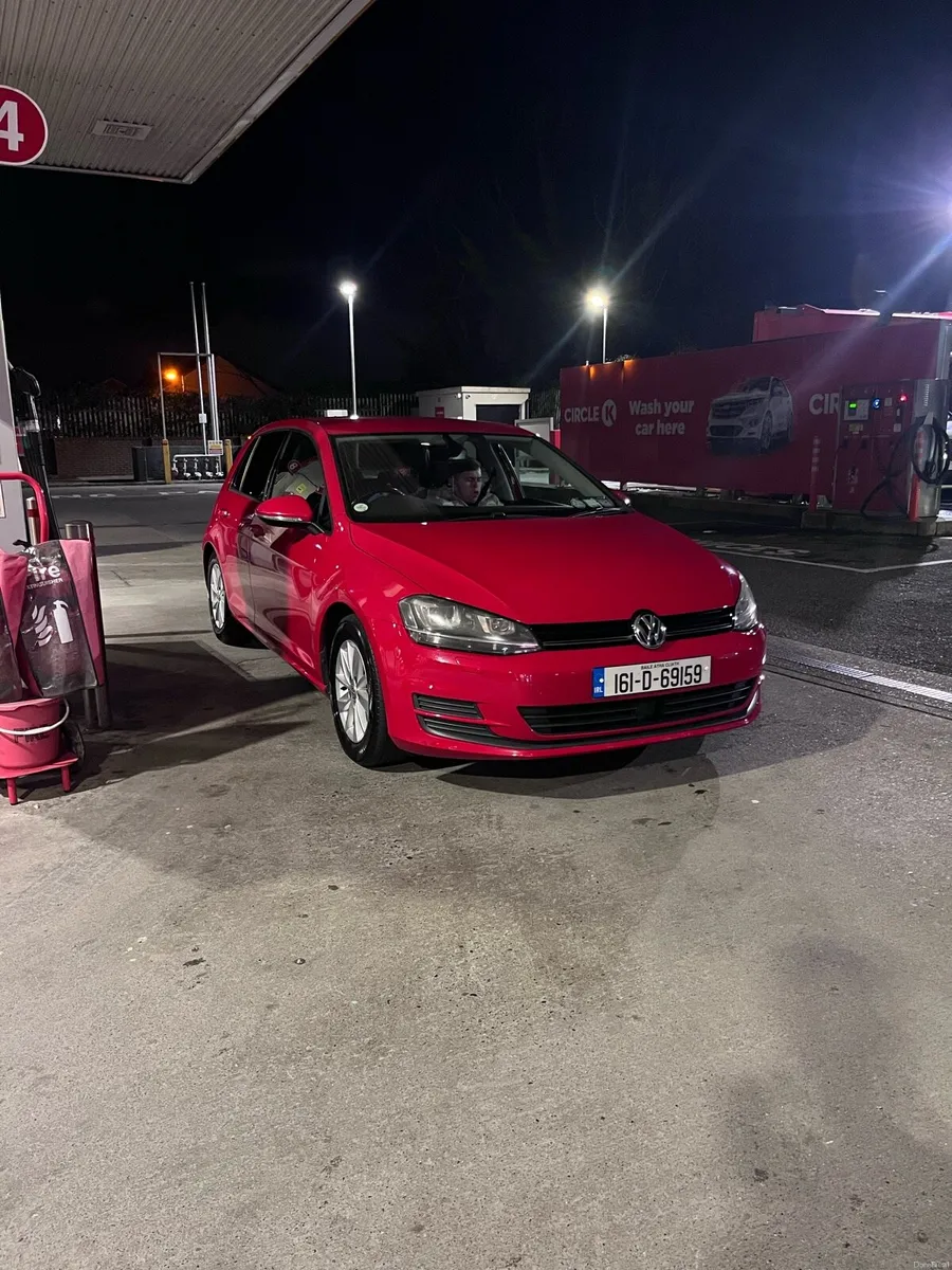 Volkswagen Golf (Automatic Gearbox 5 door) - Image 1